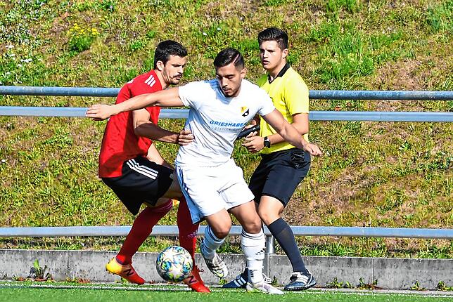 Bild 35: Fußball-Landesliga: SV 08 Laufenburg gewinnt beim SV Au-Wittnau mit 4:2 - und wir haben Bilder!