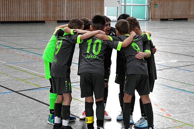 Bild 7: FC 08 Villingen Hallen-Bezirksmeister bei den E-Junioren – wir haben die besten Turnier-Bilder!
