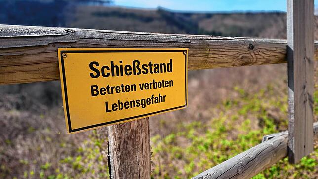 Die Debatte um den Schießlärm vom Dornsberg geht in die nächste Runde. Aktuell stockt die Kommunikation zwischen den Schützen und der ...
