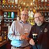 Im Villinger Irish Pub wirken Michael Steiger (links), Initiator und erster „Irish“-Wirt von Villingen, sowie Werner Hergert eng zusammen.