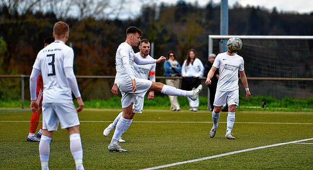 Bild 12: VfR Bad Bellingen siegt 3:1 bei der SG FC Wehr/Brennet &ndash; und wir haben Bilder!