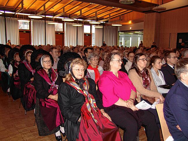 Bild 13: Volles Haus beim Neujahrsempfang der Gemeinde Salem