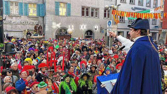Andreas Jung erweist sich beim Jakobiner-Tribunal auf dem Konstanzer Obermarkt als begnadeter Redner. Der Wunsch: Bitte mehr davon ...