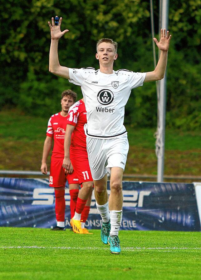 Bild 8: Die besten Bilder vom Spitzenspiel zwischen FC RW Salem und SC Markdorf