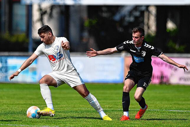 Bild 35: FC Erzingen verliert mit 2:4 bei Spitzenreiter VfR Hausen &ndash; und wir haben Bilder!