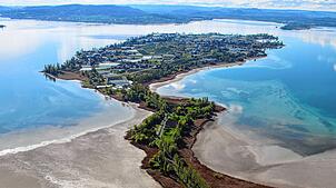 Blick auf die Insel Reichenau: Vor 25 Jahren wurde die Klosterinsel zum Unesco-Weltkulturerbe ernannt. Um das zu feiern, hat die ...