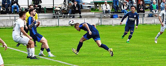 Bild 16: FC Wittlingen setzt sich mit 3:1 gegen VfB Waldshut durch – und wir haben Fotos!