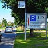 Bodman soll ein elektronisches Parkleitsystem erhalten. Bisher gibt es Schilder wie dieses im Ortseingang in der Kaiserpfalzstraße am ...