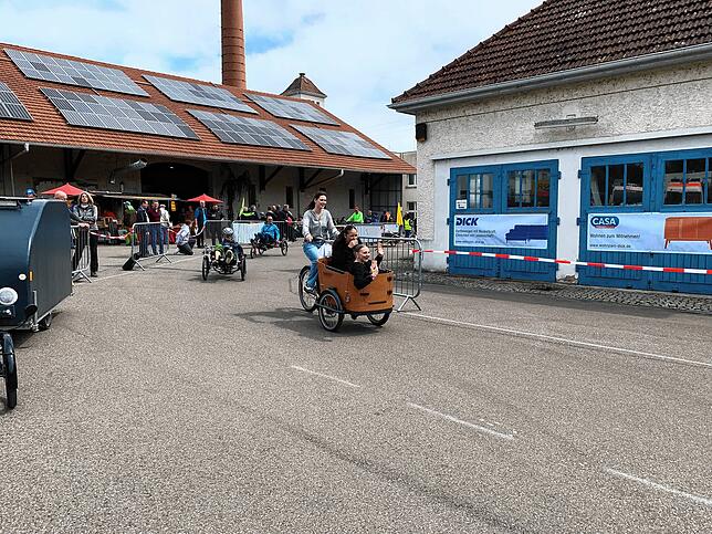 Beim Testen der Räder hatten nicht nur Fahrer, sondern auch Beifahrer Spaß.