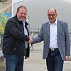 Thomas Metzler (links), Geschäftsführer des Energieparks Hahnennest und Andreas Thile-Böhm, Geschäftsführer der Technische Werke ...