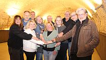 Mit einem bunten Programm im Schlosskeller startet die Museumsgesellschaft neu durch. Der Kulturkreis des Vereins hält zusammen. Vorne ...