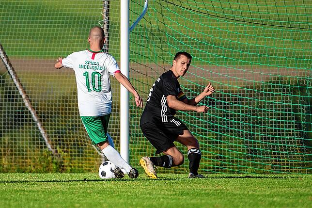 Bild 26: Spvgg. Andelsbach gewinnt mit 4:1 gegen den SC Niederhof/Binzgen &ndash; und wir haben Bilder!