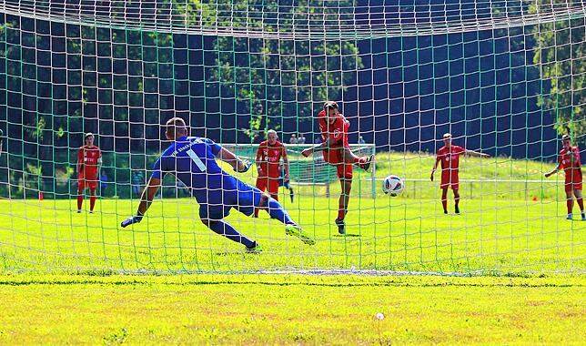 Bild 8: Die besten Bilder vom Pokalhalbfinale Stockach gegen 1. FC Rielasingen-Arlen
