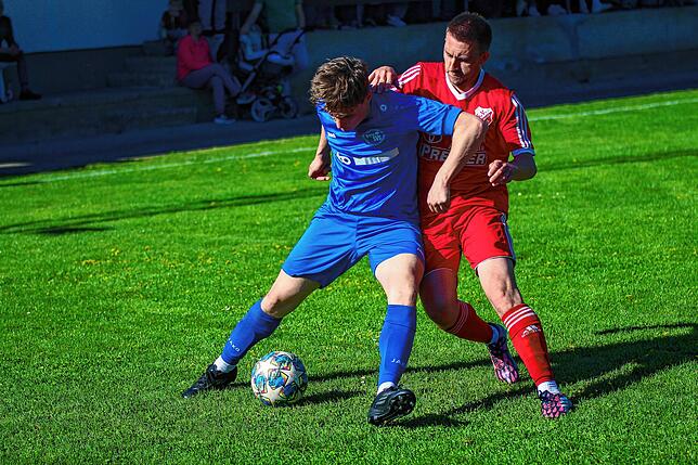 Bild 12: SG Stühlingen/Weizen besiegt den SV Eggingen im Derby mit 4:0 – und wir haben Fotos!