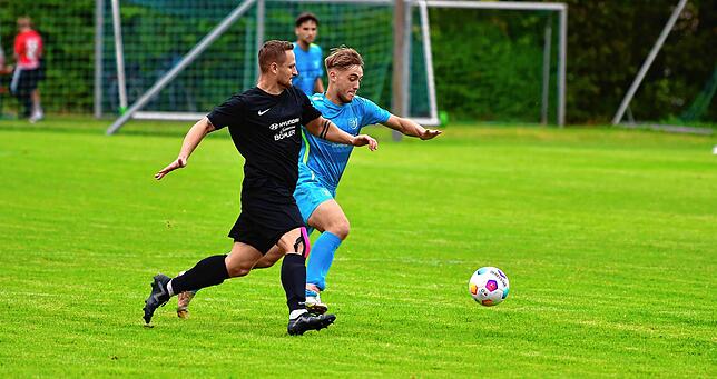 Bild 13: SV Buch setzt sich mit 6:1 gegen die SG FC Wehr/Brennet durch &ndash; und wir haben Bilder!