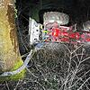 Tragischer Unfall im Kanton Basel-Landschaft: Ein Traktor überschlägt sich, der Fahrer gerät drunter.