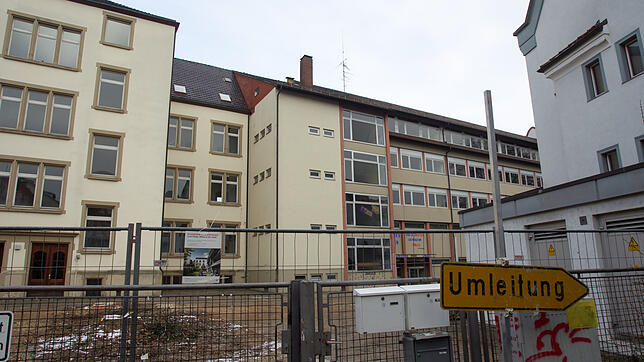 Die Kastanien im früheren Innehof der Mädchenschule Zoffingen sind Geschichte. Mit ihrer Fällung hat der Bau eines neuen ...