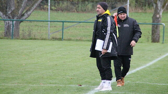 Nurhan Ardiclik, Trainer der SG Riedböhringen/Fützen, tippt den ersten Spieltag der Kreisliga A, Staffel 2.