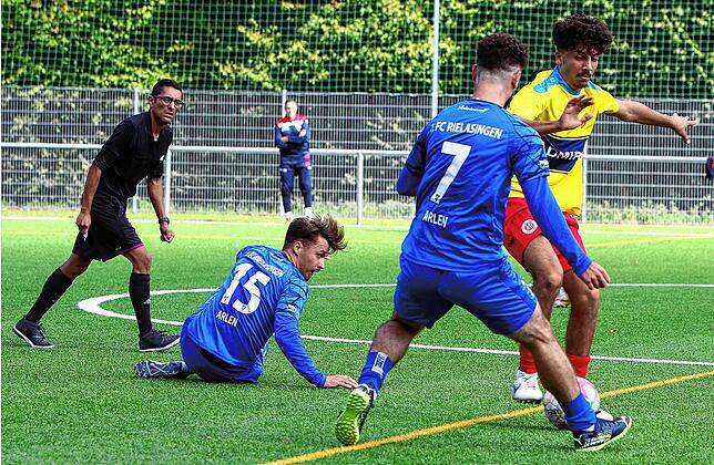 Bild 22: Die besten Bilder vom Duell der Verbandsligareserven SC Pfullendorf II und 1. FC Rielasingen II
