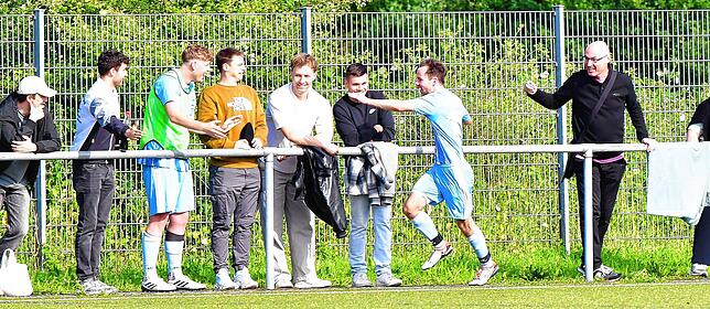 Bild 21: SV Obersäckingen steht nach 2:0 gegen SG FC Wehr/Brennet II an der Tabellenspitze – wir haben Fotos!
