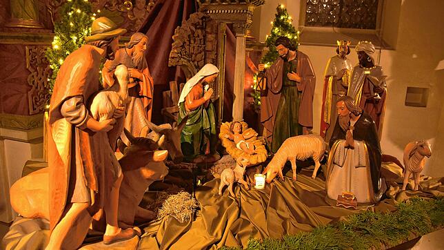 Die Weihnachtskrippe in der Kapelle St. Quirinus in Unteruhldingen ist zwischen den Jahren zu besichtigen. Sie ist Teil des Krippenweges ...