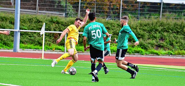 Bild 23: SV Schwörstadt siegt glücklich mit 1:0 beim FC Zell II &ndash; und wir haben Bilder!