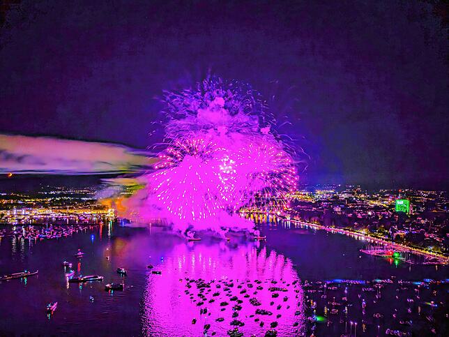 Bild 6: Seenachtfest Konstanz 2024: Die schönsten Fotos vom spektakulären Feuerwerk am Bodensee