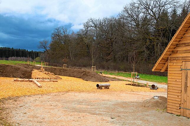 Ein Spielplatz für Kinder wurde jetzt im Eingangsbereich des Meßkircher Campus Galli geschaffen – auch, um mehr Besucher anzulocken.