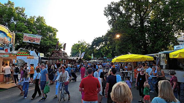 Am Donnerstag hat in Friedrichshafen das Seehasenfest begonnen.