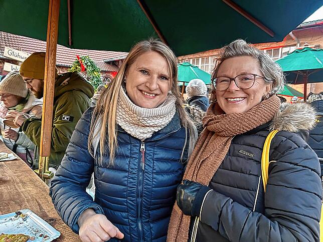Bild 5: Freitag im weihnachtlichen Marstall: Freude, Geselligkeit und Weihnachtsflair