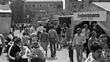 Der Marktplatz hat sich für die Markdorfer zu einem repräsentativen Markt-, Fest- und Parkplatz entwickelt. Mit dem ersten Stadtfest ...