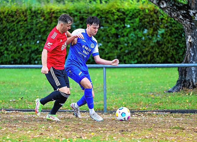Bild 2: Die besten Bilder vom Landesligaduell zwischen dem FC Überlingen und dem FC Radolfzell!