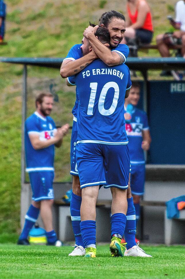 Bild 11: FC Erzingen schickt U23 des Freiburger FC mit einer 6:2-Packung nach Hause &ndash; und wir haben Bilder!