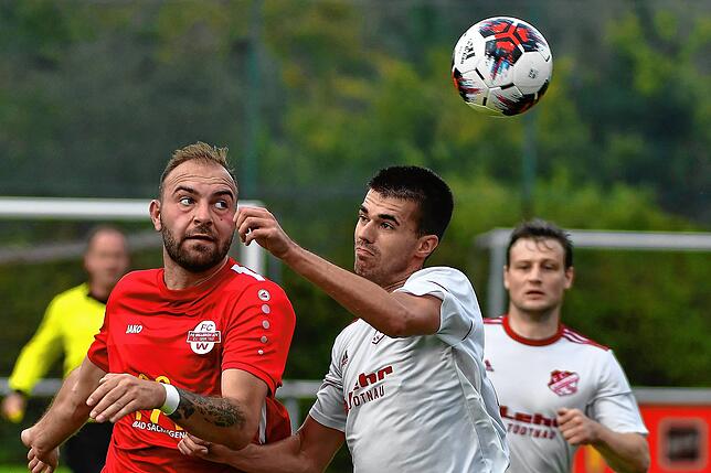 Bild 21: FC Wallbach sichert sich ein 2:2 gegen den FC Schönau &ndash; und wir haben die Bilder!