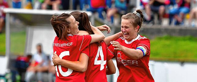 Bild 22: SV Niederhof besiegt SG Ebnet mit 4:1 im Hinspiel der Verbandsliga-Relegation &ndash; wir haben Bilder!