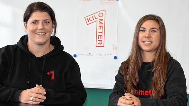 Lisa Kuner von der Universität (l.) und Christina Lang von der HTWG Konstanz wollen das Bewusstsein dafür wecken, dass es sich lohnt, ...