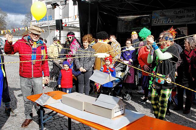 Bild 11: Bilder vom Närrischen Jahrmarkt in Singen