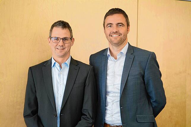 Bernd Kübler (links) und Günter Dörflinger, Vorstände der Volksbank Klettgau-Wutöschingen.