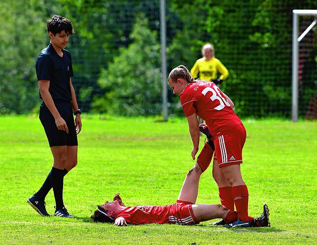 Bild 26: SC Niederhof/Binzgen feiert ersten Sieg beim 4:3 gegen den Hegauer FV II &ndash; und wir haben Bilder!
