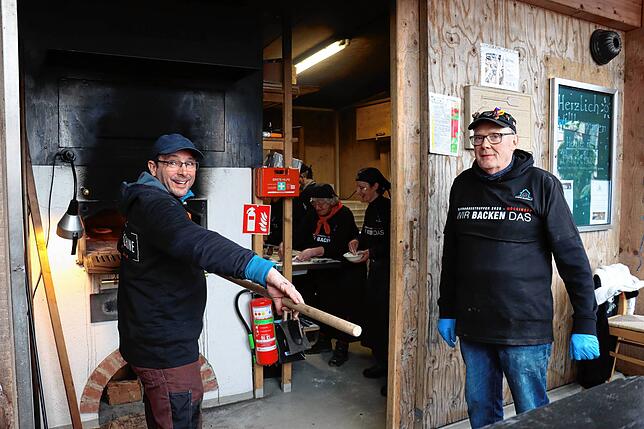 Bild 8: Seenarrentreffen Möggingen: Tausende feiern trotz Regen beim Festumzug!