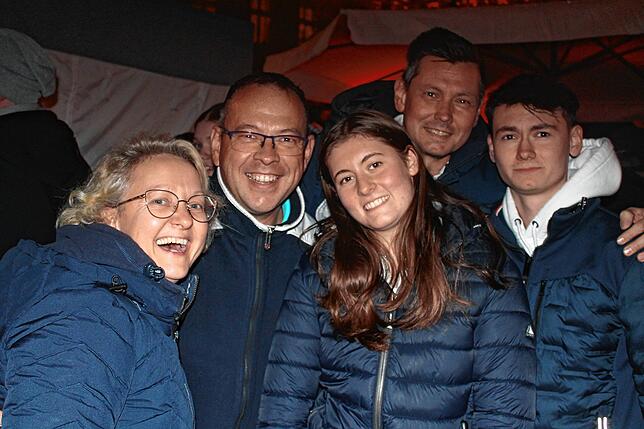 Bild 25: Jubiläums-Herbstfest beginnt mit SWR3-Party auf dem Rathausplatz