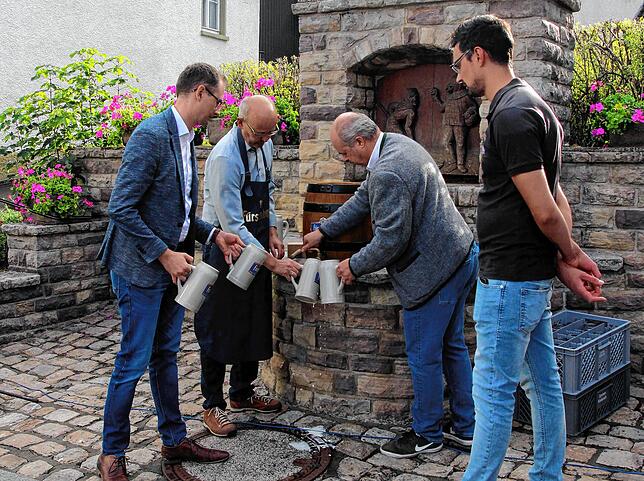 Bild 7: So schön war es auf dem Brunnenfest in Döggingen