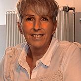 Sandra Feiner, Inhaberin des Cafés &bdquo;Marktgeflüster&ldquo;, beobachtet regelmäßig, wie rücksichtslos sich manche Menschen ...