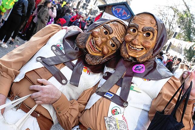 Bild 15: Alle Bilder zum Narrenbaumzug durch die Singener Innenstadt (2)