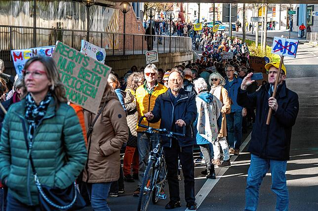 Bild 28: Bilder von der Kundgebung für Demokratie und Toleranz in Friedrichshafen