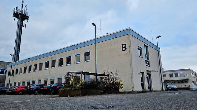 In der Müllerstraße 12 bis 14, dem alten Telekom-Areal  im Friedrichshafener Stadtteil Jettenhausen, sollten ursprünglich 129 Wohnungen ...