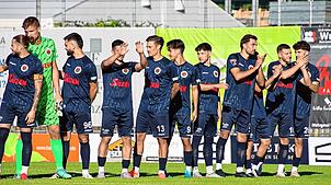 Bild : Fünf Tore und viele Zweikämpfe: Unsere Bilder des Oberliga-Duells zwischen Ravensburg und Singen
