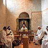 Mittagsgebet in Egino-Kapelle (von links): Pater Stephanos, Schwester Aracoeli, die Patres Stephan und Hugo sowie Schwester Rochelle ...