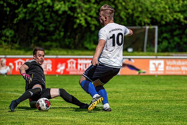 Bild 25: FC Schlüchttal gewinnt beim FC Wallbach mit 4:2 &ndash; und wir haben Bilder!