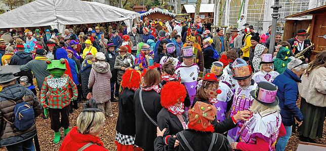 Bild 6: Vom Narrendorf in den Winzerkär